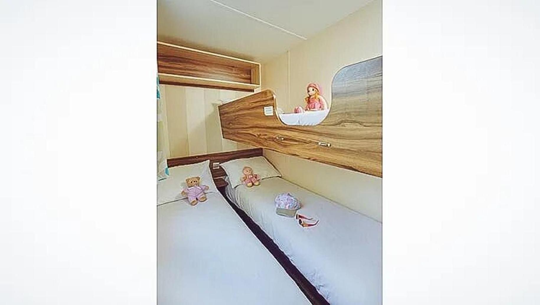 Camping Marvilla Parks Friese Meren - Roan Wijckel Kamer foto